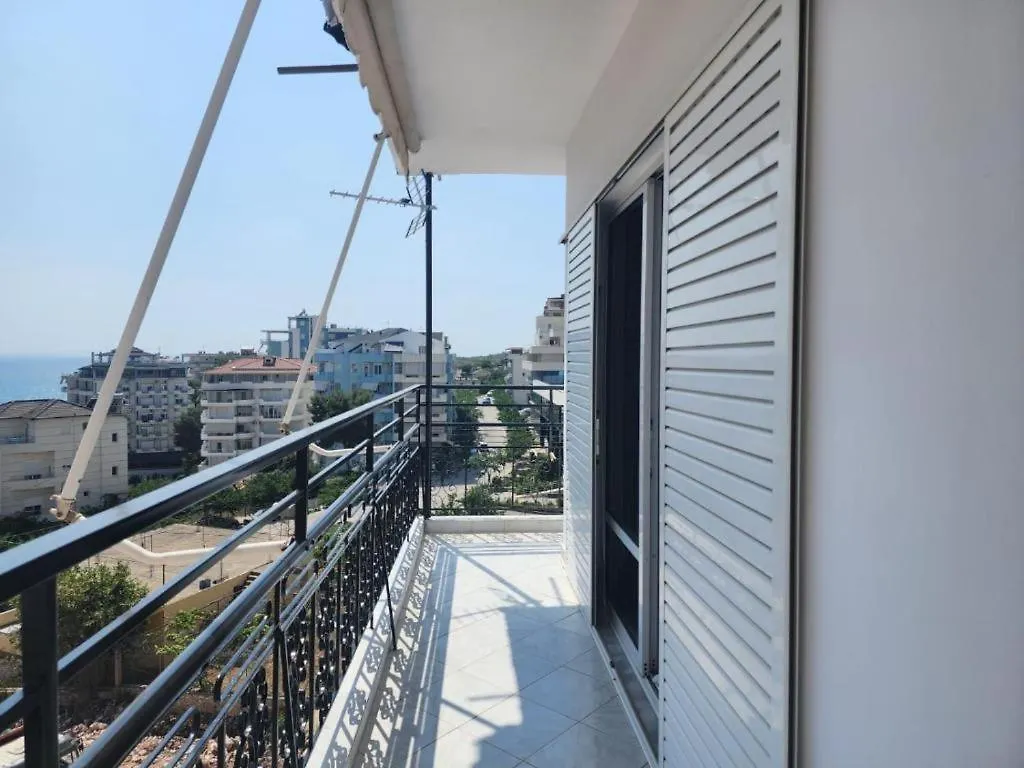 Holiday Sea View Apartment Sarandë アルバニア